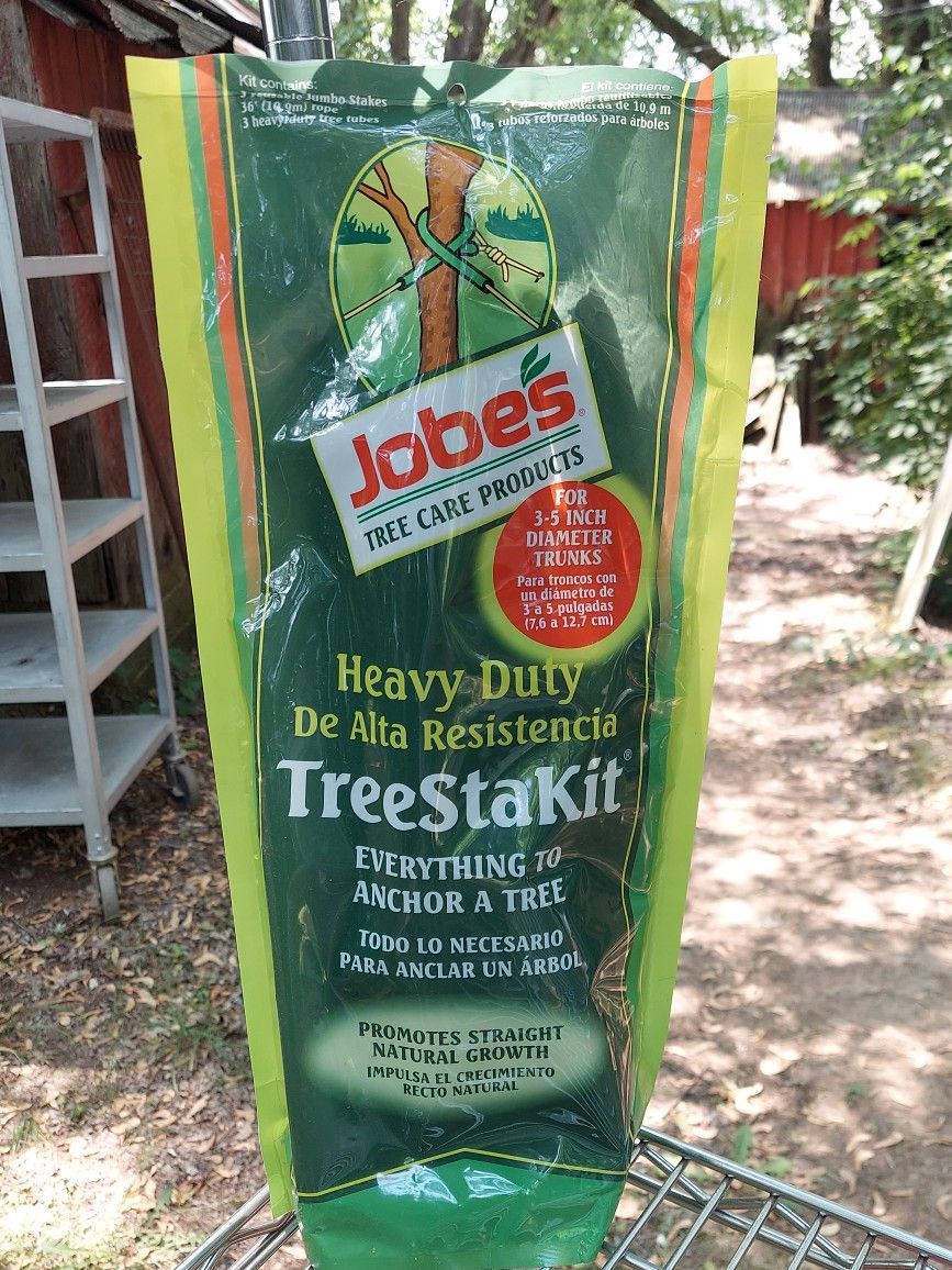 Tree Stake Kit
