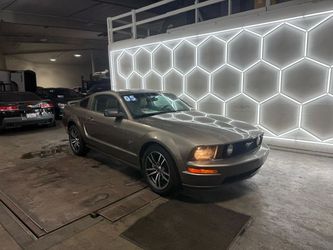 2005 Ford Mustang