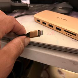 WAVLINK USB C 11 in 1 $40 😹