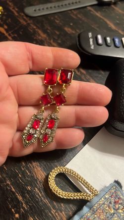1920s inspired costume jewelry