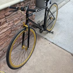 Corsa Fixie Bike