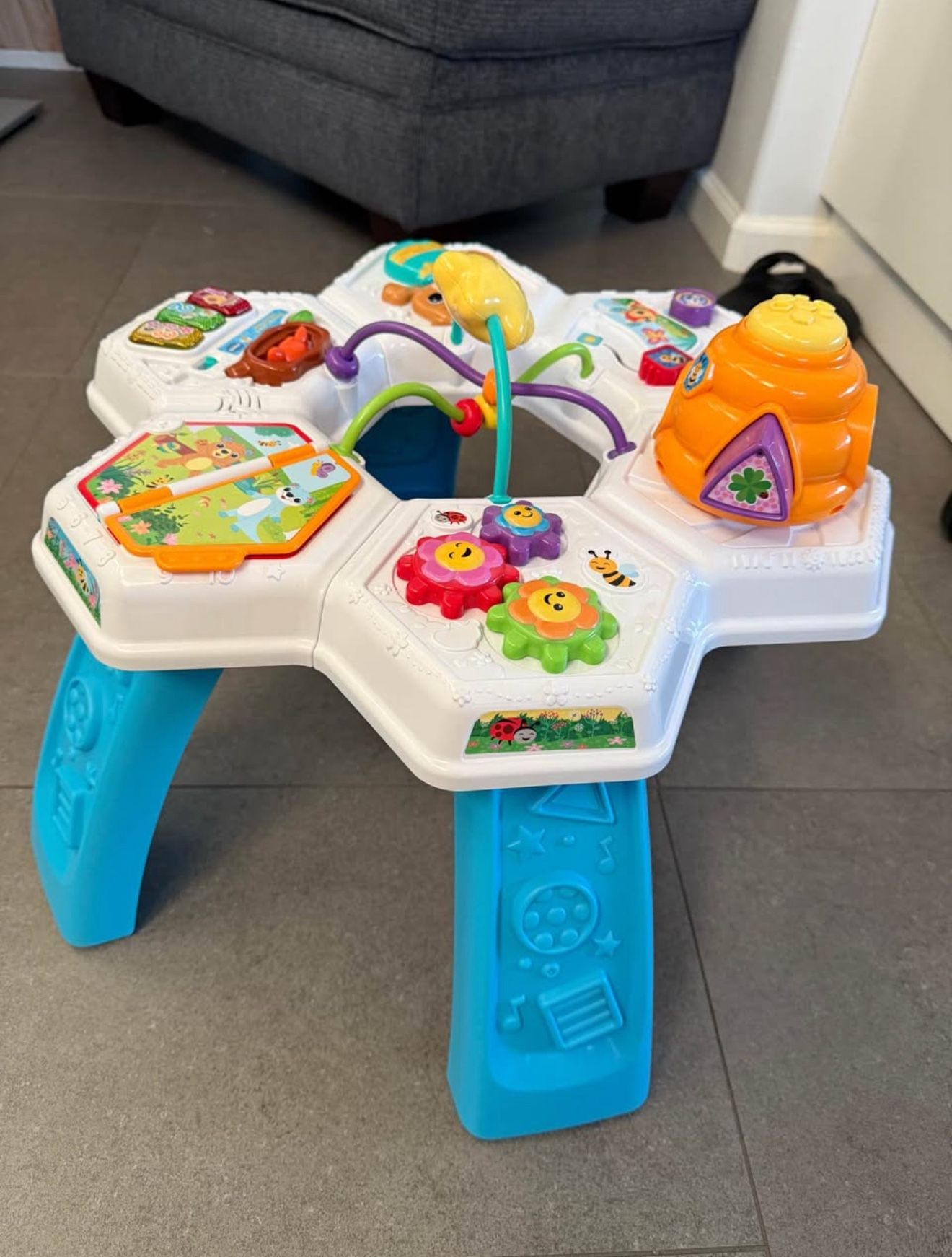 Vtech Buzz And Learn Activity Table
