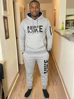 Nike sport wear tracksuits sizes small