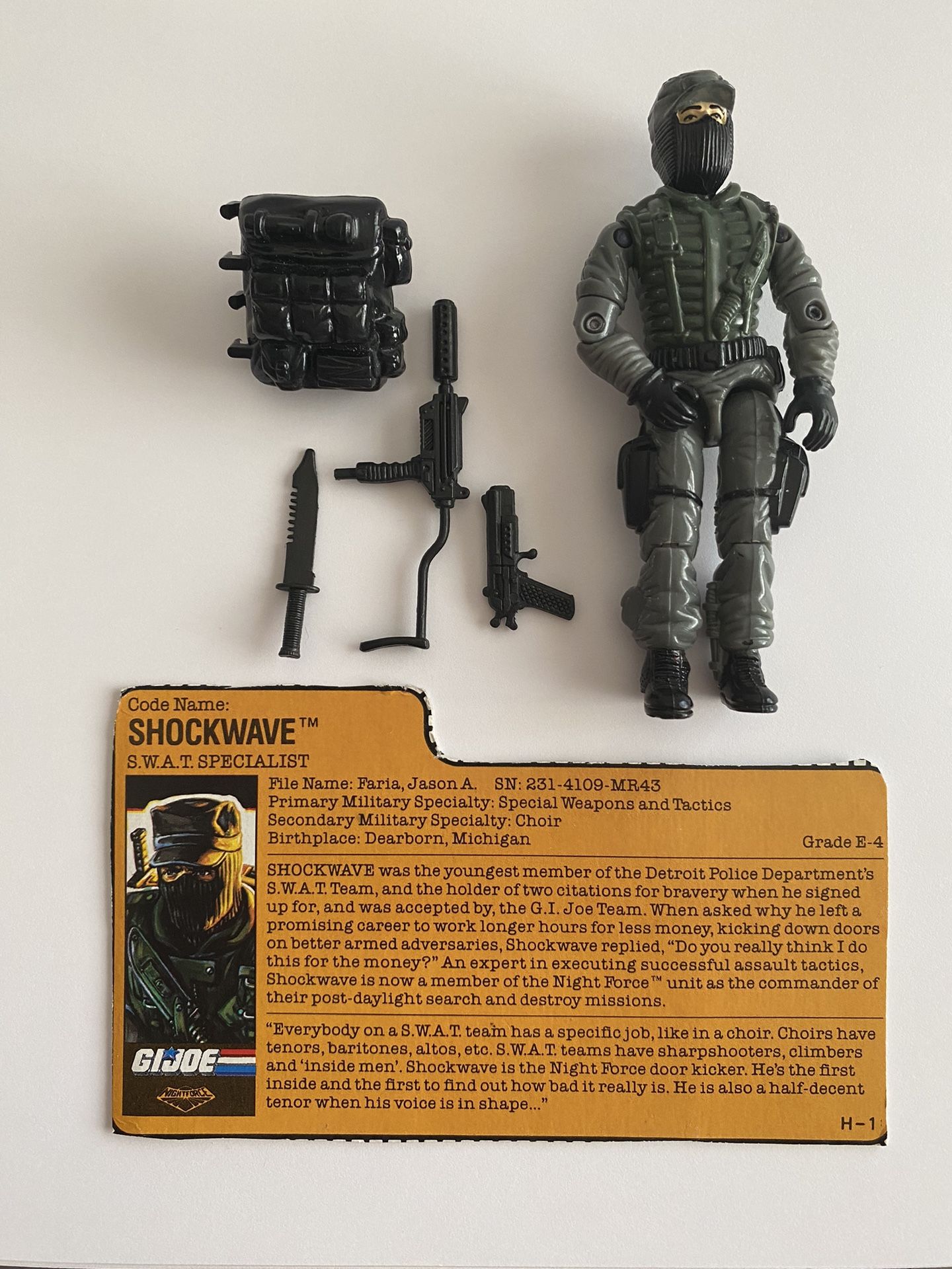 EXTREMELY RARE GI JOE NIGHT FORCE SHOCKWAVE 100% COMPLETE W/ FILE CARD ...