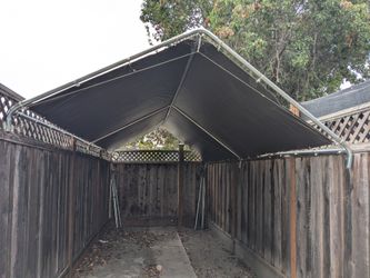 10' x 20' Deluxe Peaked Canopy