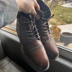 Never Worn Ashford Hayes Boots