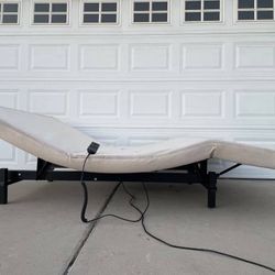 Heavy Duty Electric Queen Size Adjustable Base Bed Frame 