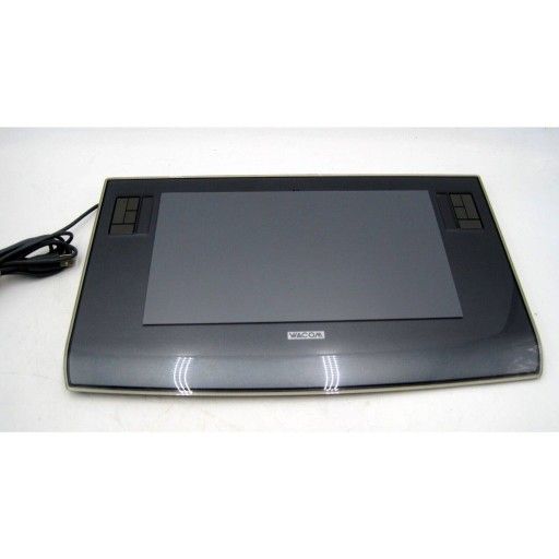 USED WACOM Intuos 3 PTZ-631W 6"x11" Graphics Tablet for PC & MAC USB (No Stylus Pen)