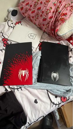 Spider man ps5 plates