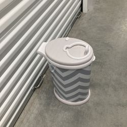 New Diaper Genie