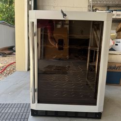 Mid Size Free Standing 50 Bottle Wine Cooler