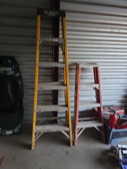 Fiberglass Ladder 6'