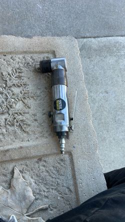 Central Pneumatic Angle Drill