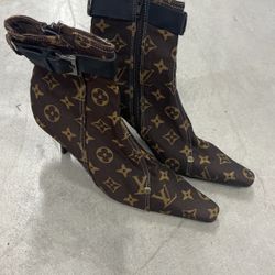 LV Booties Size 38 Will Fit 7 1/2 Woman