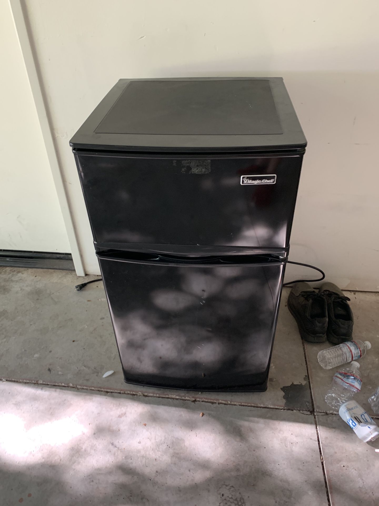 2 door mini fridge