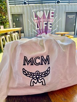 New! Large MCM Women’s BaG