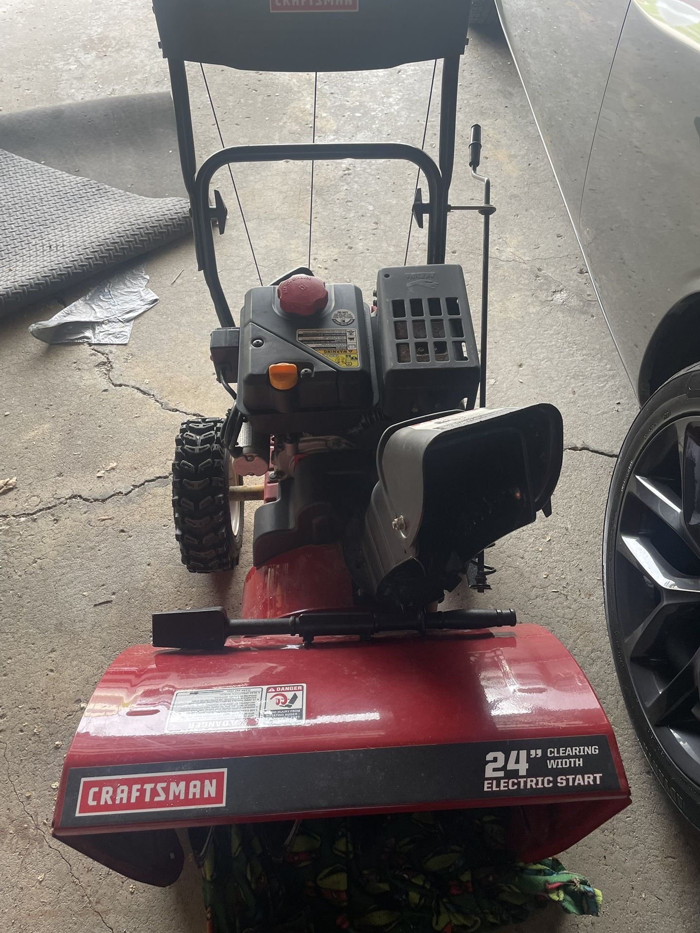 CRAFT MAN 24” Electric Start