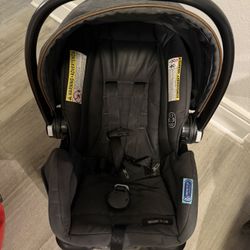 Graco Car Seat And Stroller 