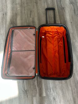 eBags Mother Lode 29” Checked Rolling Suitcase ✈️🧳