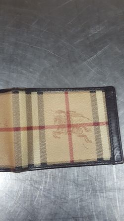 Burberry wallet