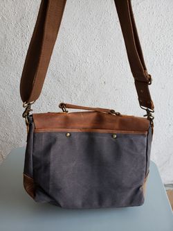 Wowbox messenger store satchel bag