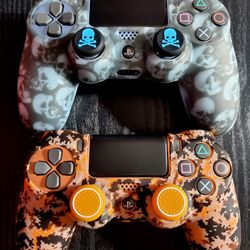 Custom PS4 Controllers