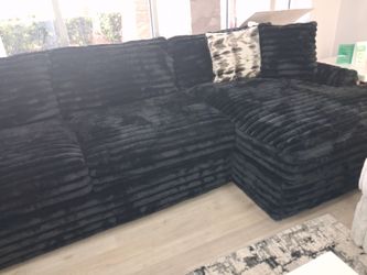*Labor Day Now!!!*---Trendy J Cooper Oversized Cloud Fabric Sectional Sofas---Now $2299!!!---Delivery/Financing Available 😎