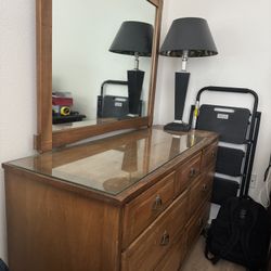 Oak Wood Bedroom Furniture - Chest Of drawers And Dresser With Mirror