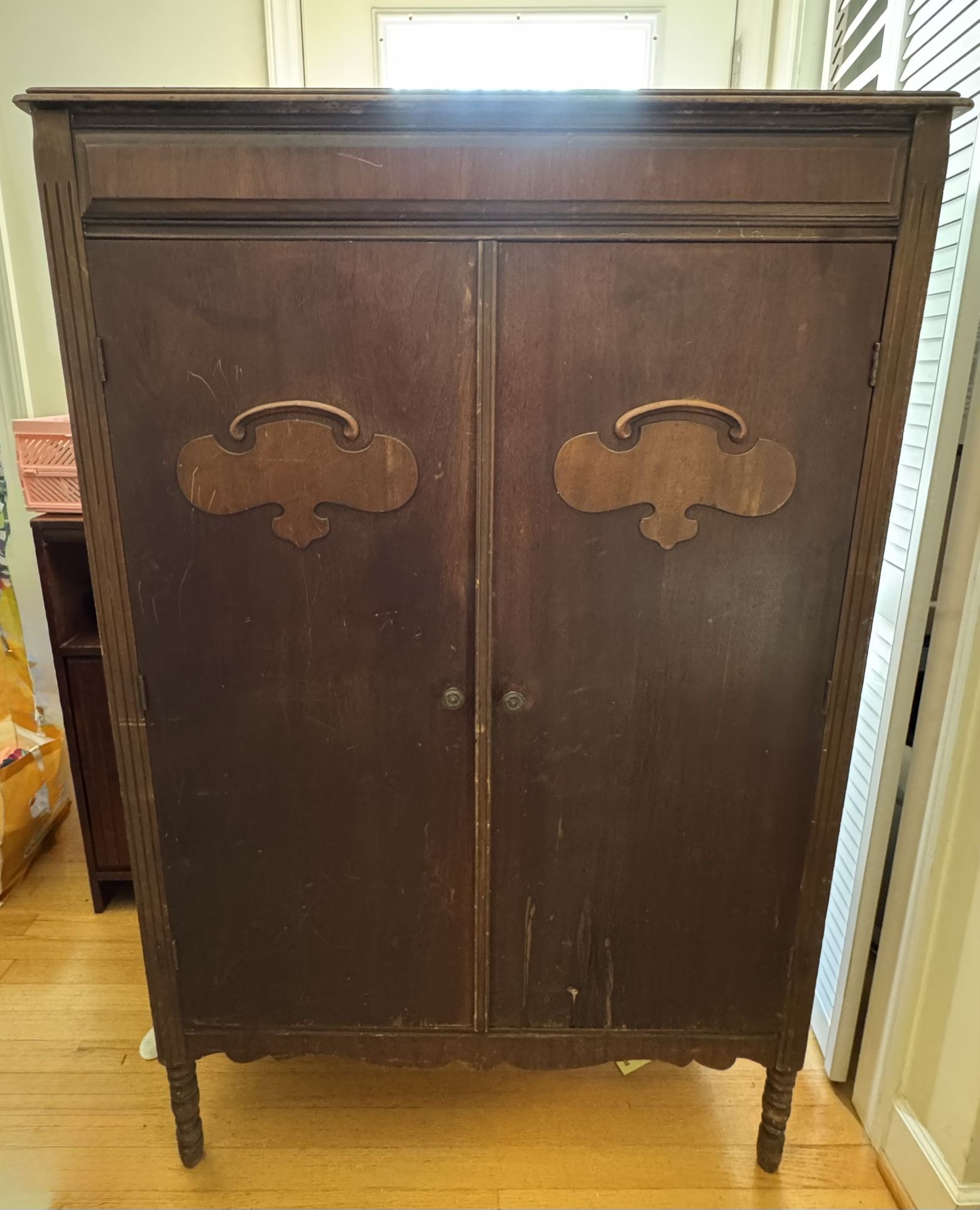 Vintage/antique Wardrobe/armoire