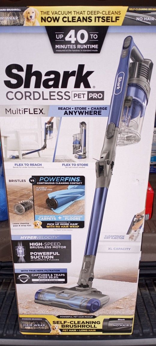 Shark Pet Pro Cordless Stick Vacuum with MultiFLEX