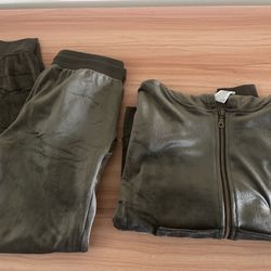 New Set Small Hoodie & Joggers size: S