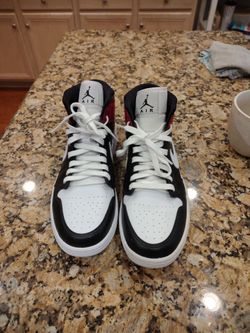 Air Jordan Women 2019 Size 11