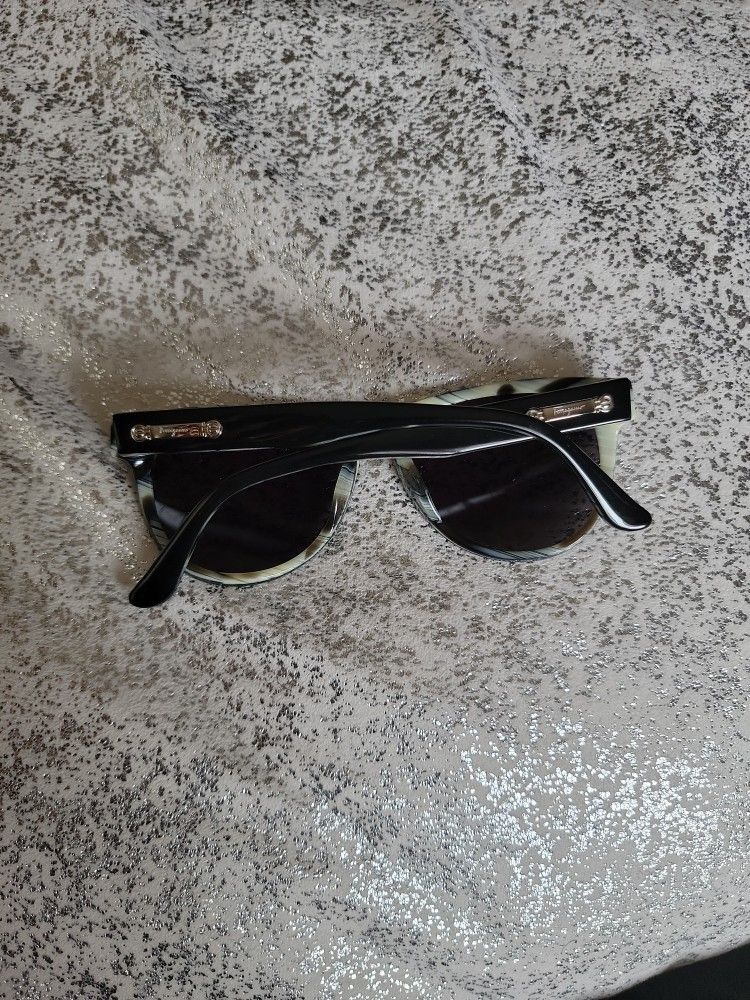 FERRAGAMO SUNGLASSES