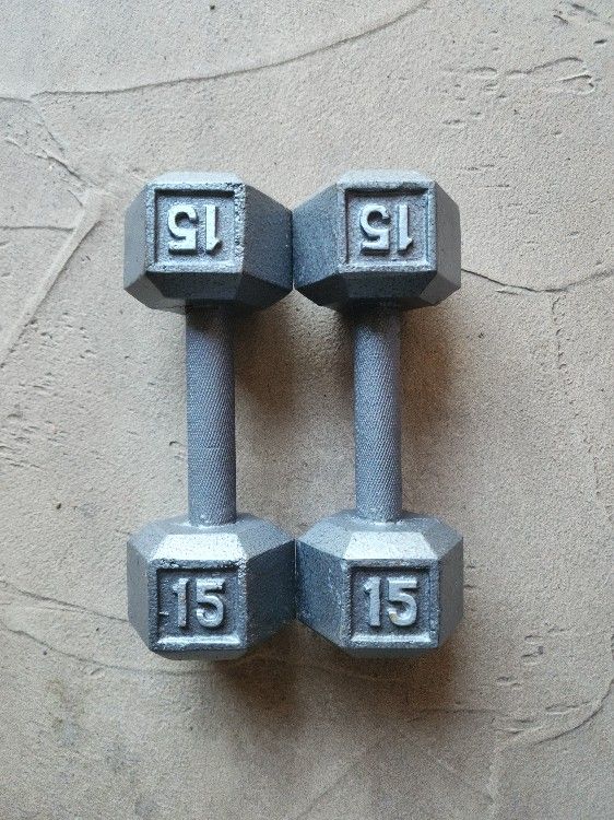 2 15lbs Dumbbells