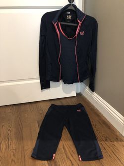 Abercrombie & Fitch 3 piece matching workout outfit size SM