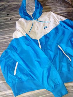 Nike Wind Runner Hooded Jacket