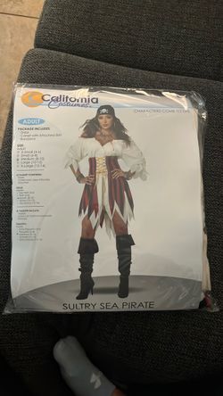 Adult sultry sea pirate costume size m