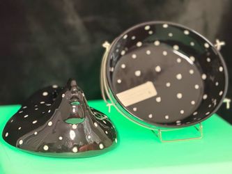 Temp-Tation Black Pokadot Hen Measuring Set With Large Hen Casserole Dish