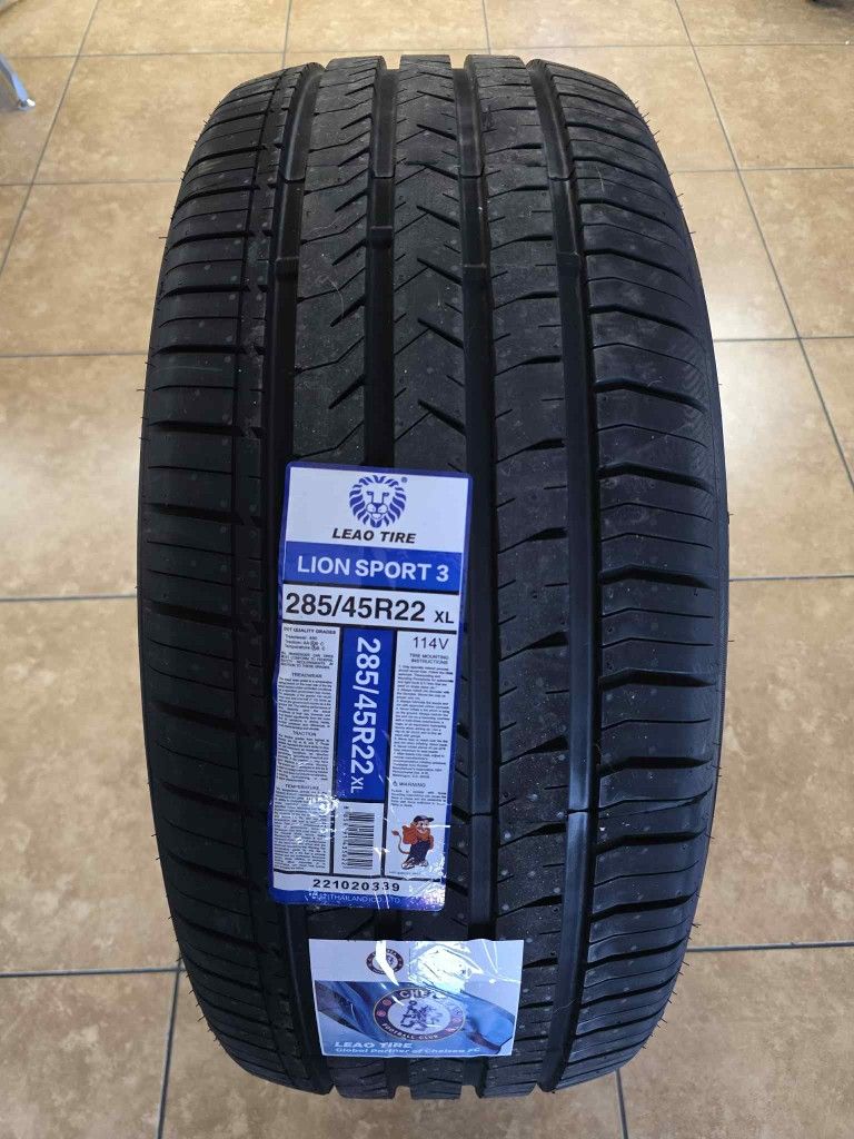 285 45 22 LEAO Tires Set 