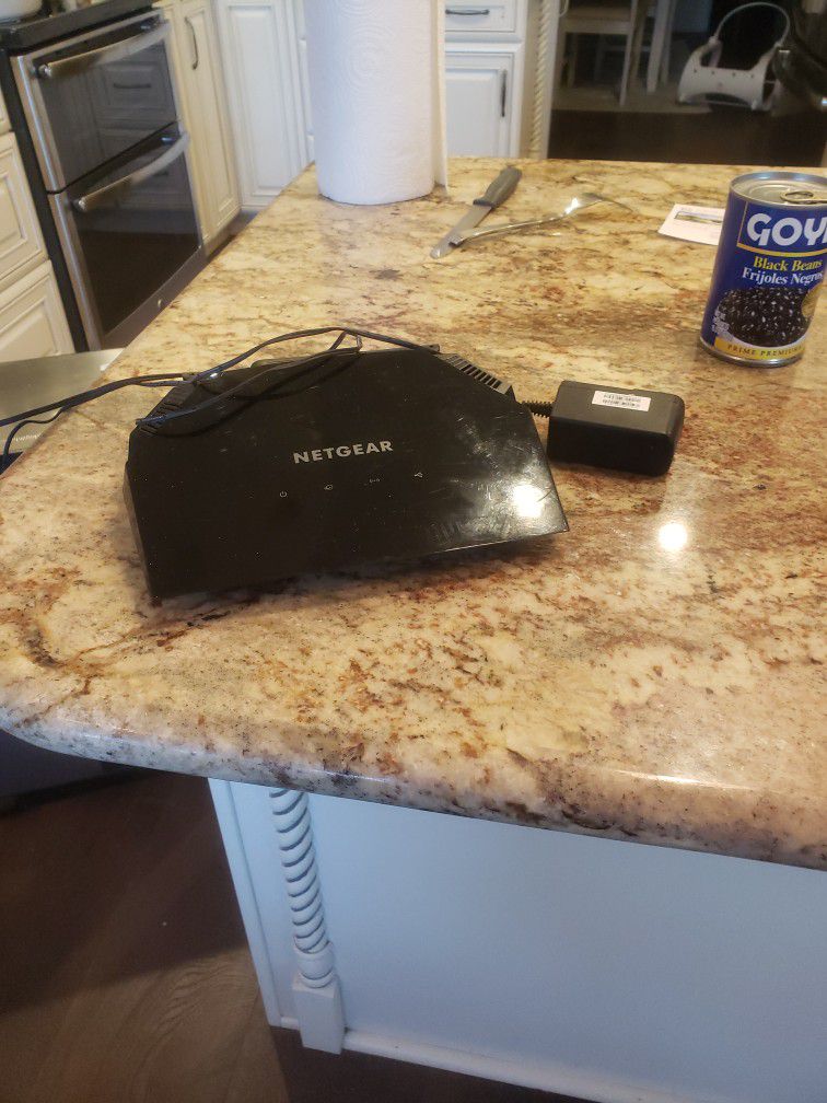 Netgear AC1600 Smart WiFi Router