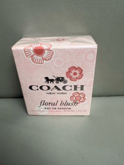 Coach Floral Blush Eau de Parfum 30ml #floral #perfume Brand New but small dent on box.