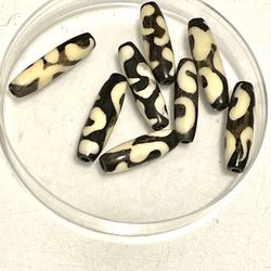 Lot Of 8 Cow Bone Beads 