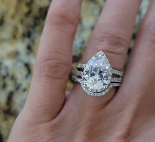 5CTW Double Halo Pear Cut Simulated Diamond Wedding Set