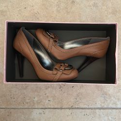 Guess Heels Size 5.5