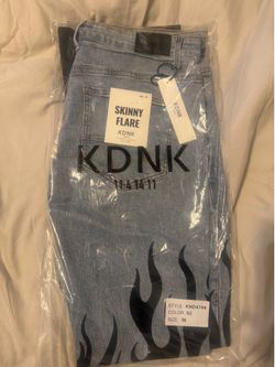 KDNK Flare Jeans