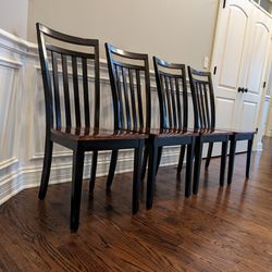 Set of 4 Wood Dining / Kitchen Chairs