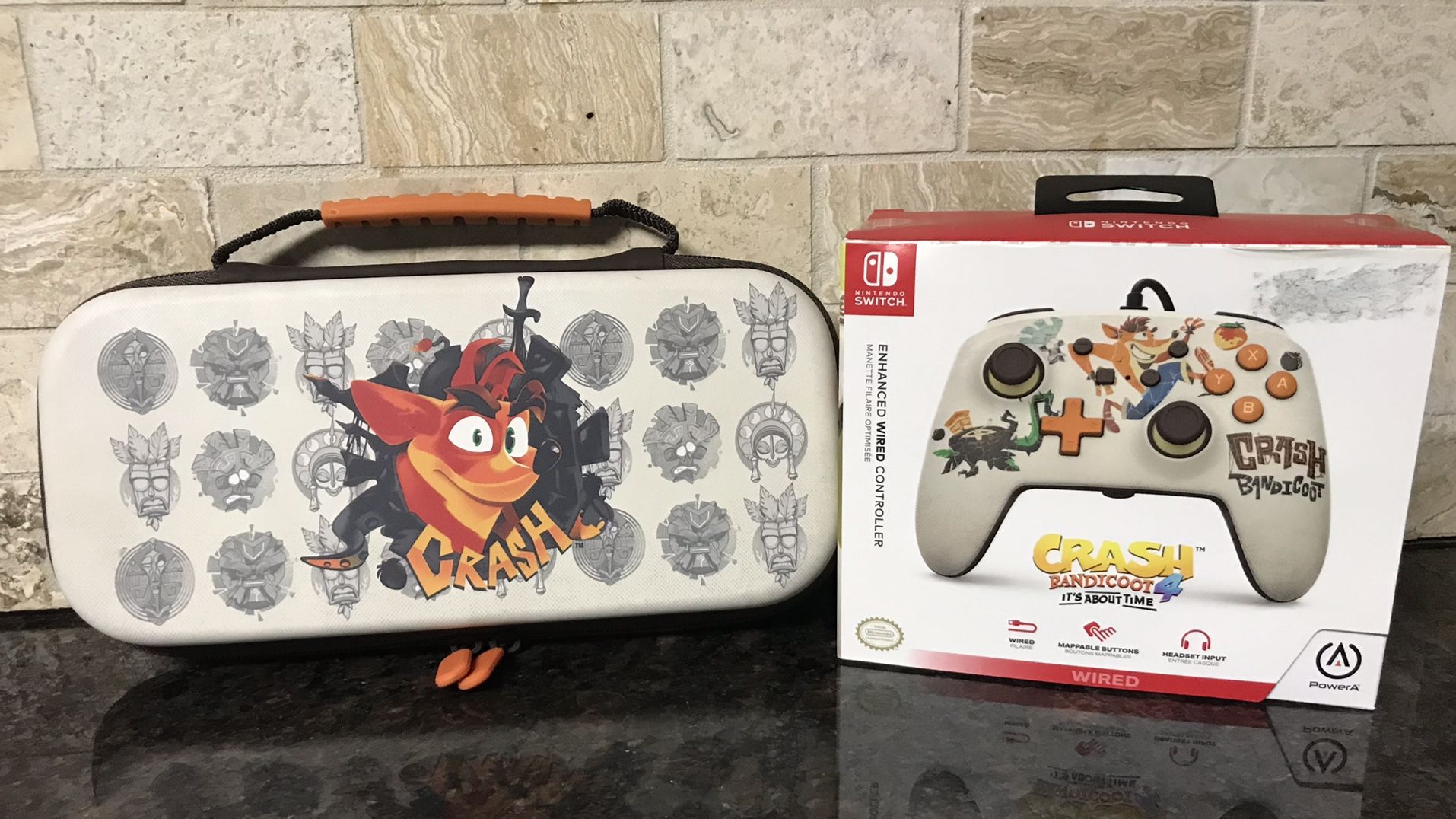 Official “Nintendo Switch” Protection Case & Enhanced Wired Controller [ Crash Bandicoot 4 Edition ]
