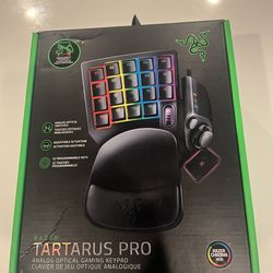Razor Tartarus Pro Analog Optical Gaming Keypad