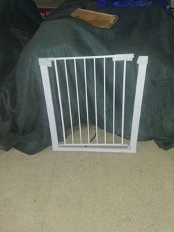 Kid or pet gate