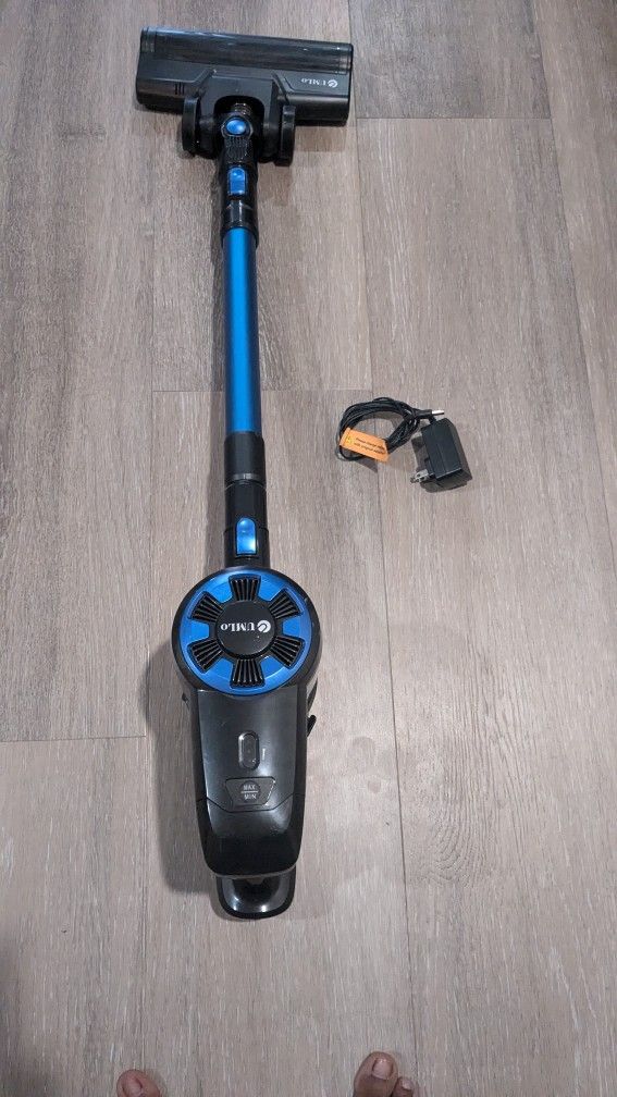 Wireless Rechargeable Vacuum